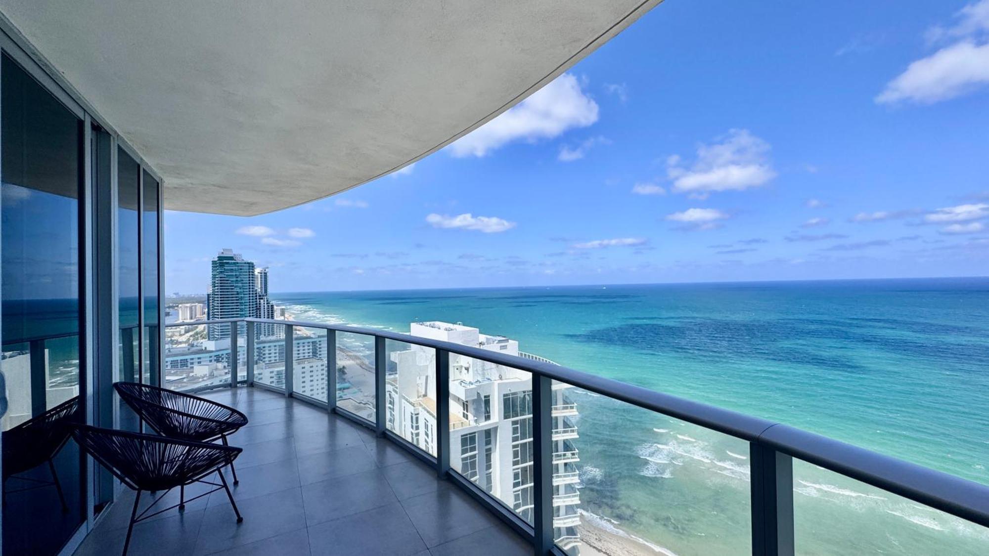 Dreamy Beachside Living - Direct Oceanview 2Br 2Ba For The Perfect Escape Hollywood Exterior foto