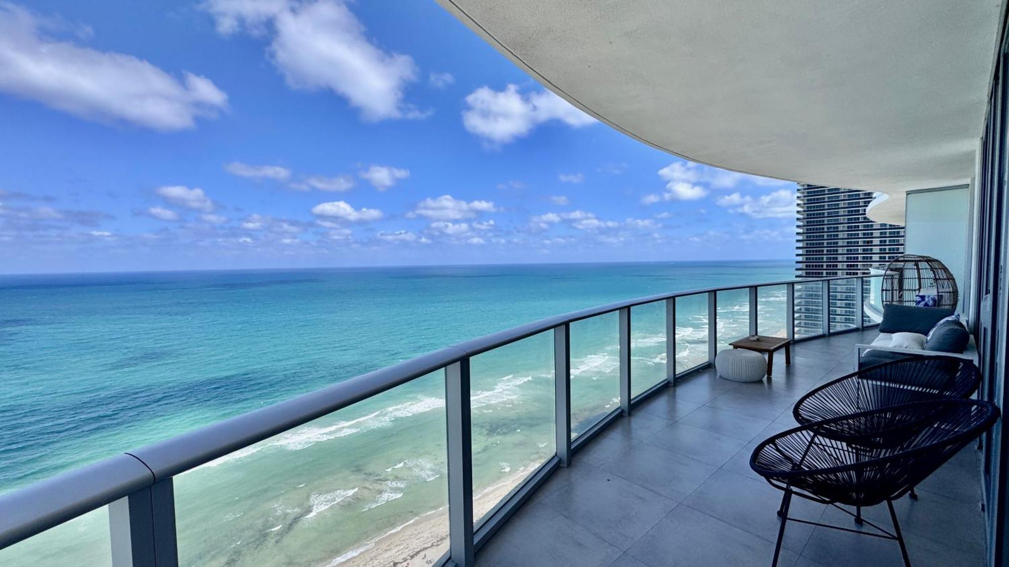 Dreamy Beachside Living - Direct Oceanview 2Br 2Ba For The Perfect Escape Hollywood Exterior foto