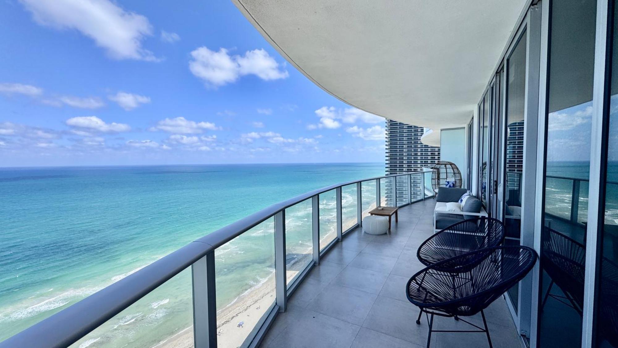 Dreamy Beachside Living - Direct Oceanview 2Br 2Ba For The Perfect Escape Hollywood Exterior foto
